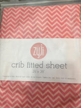 Load image into Gallery viewer, Zyji Crib Fitted Sheet Printed
